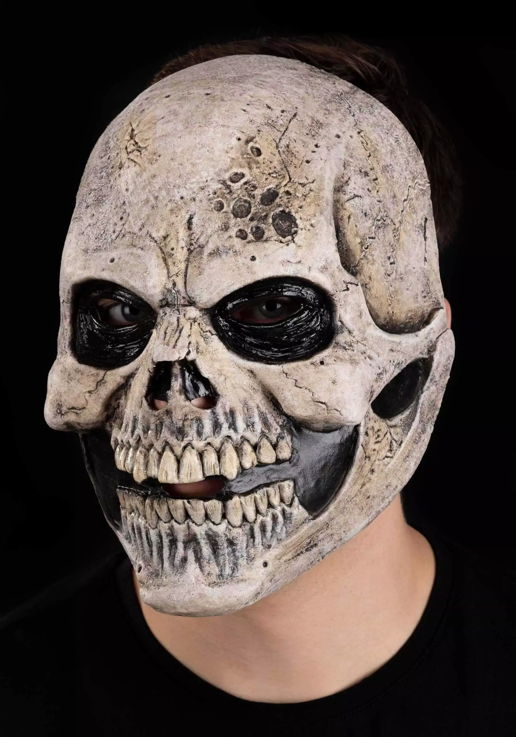 Oktober Studios Antic Skull Full Face Mask For Adults 3 Oktober Studios Antic Skull Full Face Mask For Adults