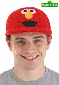 Shenzen Amilla Sesame Street Elmo Fuzzy Cap