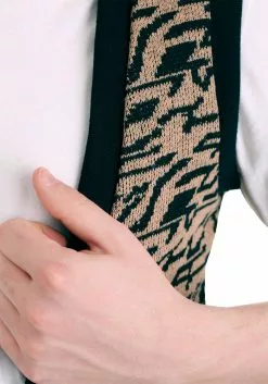 Fun Costumes Ferris Bueller Costume For Men -Disguise Store ferris bueller costume alt 8