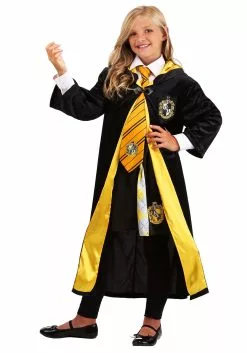 Jerry Leigh Harry Potter Kids Deluxe Hufflepuff Robe Costume 18 Jerry Leigh Harry Potter Kids Deluxe Hufflepuff Robe Costume -Disguise Store harry potter child deluxe hufflepuff robe alt 7