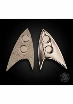 Quantam Mechanix Star Trek: Discovery Black Badge -Disguise Store star trek discovery black badge alt 4