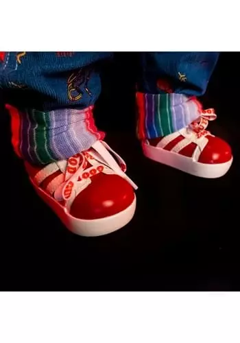 TRICK OR TREAT STUDIOS Ultimate Chucky Doll Decoration 13 TRICK OR TREAT STUDIOS Ultimate Chucky Doll Decoration - Image 11