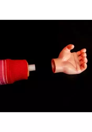 TRICK OR TREAT STUDIOS Ultimate Chucky Doll Decoration 5 TRICK OR TREAT STUDIOS Ultimate Chucky Doll Decoration - Image 3